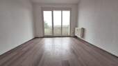 Wohnzimmer mit Balkon - Etagenwohnung mit 58,60 m² in Kemberg zur Miete