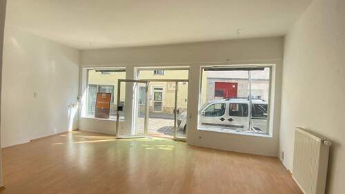 Laden/Büro - Gewerbeobjekt (Büro, Produktion, Verkauf) in Ingolstadt zur Miete
