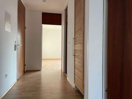 Bild 3 - 4 Zimmer Etagenwohnung in Augsburg / Lechhausen