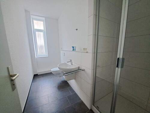 Duschbad mit Fenster - 