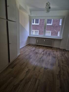 Zimmer - 5 Zimmer Etagenwohnung zur Miete in Köln