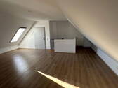 Studio - Etagenwohnung mit 103,00 m² in Sennfeld zur Miete