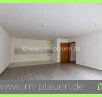 Großzügige 2-Zimmer-Wohnung mit Aufzug & Wohnküche im Zentrum von Auerbach