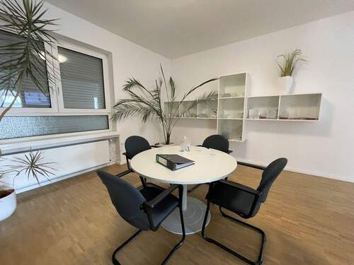 exemplarisches Büro Gebäude A - 