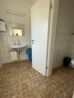 exemplarische WC-Anlagen - 