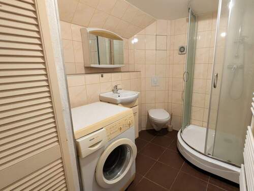 Einliegerwohnung Bad - 