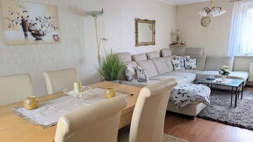 Wohn- und Essbereich 2 - 