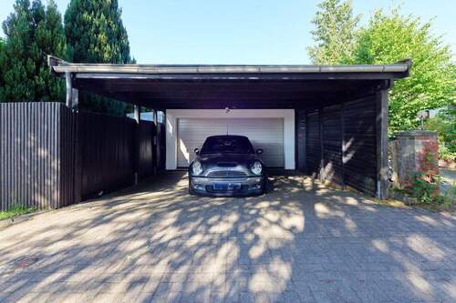 Doppelgarage/Doppelcarport - 