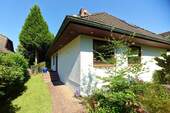 Blickdichter Garten mit Gerätehaus - 