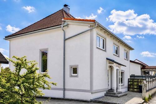 Haus - Wohntraum in Neuötting - viel Raum für Familie, Beruf und eigene Ideen