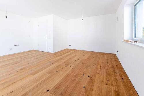 SO108745-1 - 2 Zimmer Etagenwohnung zum Kaufen in Wallersdorf