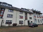 Bild 1 - 2 Zimmer in Strausberg mit Einbauküche und Balkon
