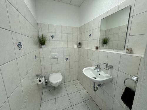 WC - 