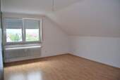 Wohnzimmer - 3 Zimmer Etagenwohnung zur Miete in Beverungen