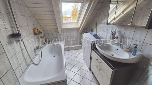 Badezimmer - Etagenwohnung mit 28,20 m² in Neufahrn bei Freising zum Kaufen