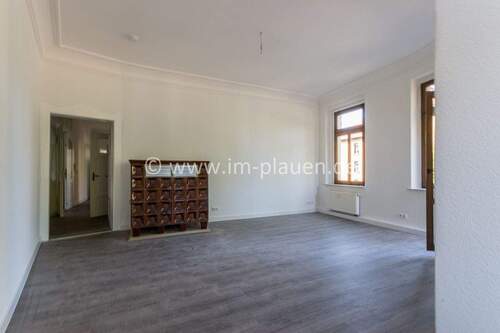 Wohnzimmer - 2 Zimmer Etagenwohnung zur Miete in Plauen