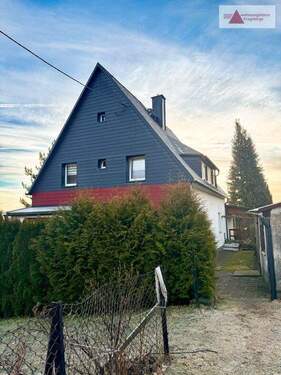 Einfamilienhaus in Neundorf - Einfamilienhaus mit 150,00 m&sup2; in Wiesa / Neundorf zum Kaufen