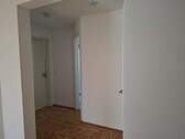 Flur - Etagenwohnung mit 91,00 m&sup2; in Stralsund zur Miete