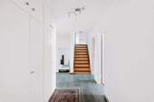 Flur mit Einbauschrank - 