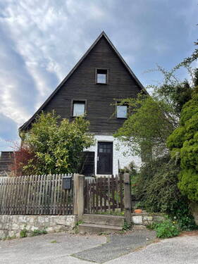 Bild 1 - Charmantes Haus mit Garten und großem Potenzial nahe Stausee