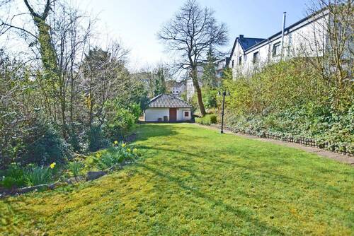 Grundstück - 4 Zimmer Einfamilienhaus zum Kaufen in Mülheim