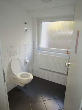 WC - 