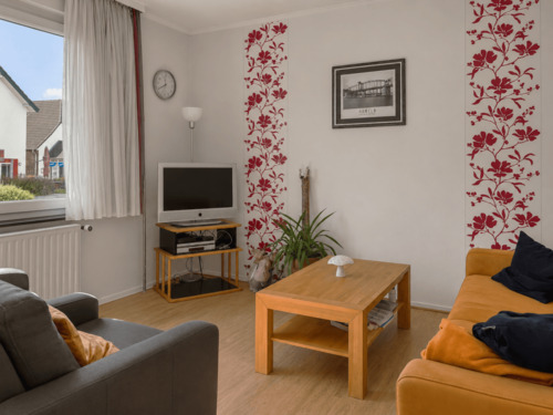 Wonzimmer - 1 Zimmer Mehrfamilienhaus, Wohnhaus in Hameln