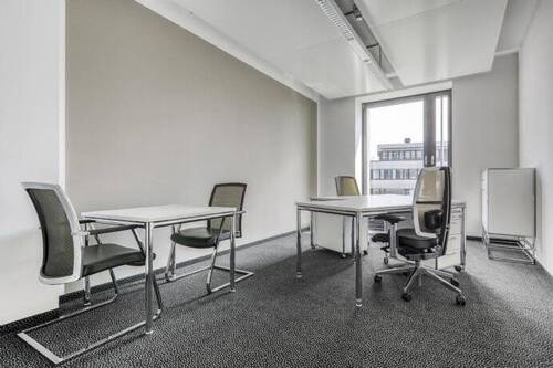 Bild 1 - All-inclusive-Zugang zu professionellen Büroräumen für 5 Personen in Regus Stachus