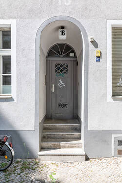 Fontanestraße - 3 Zimmer Etagenwohnung in Berlin