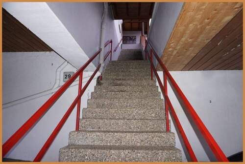 Aufgang zur Wohnung - 