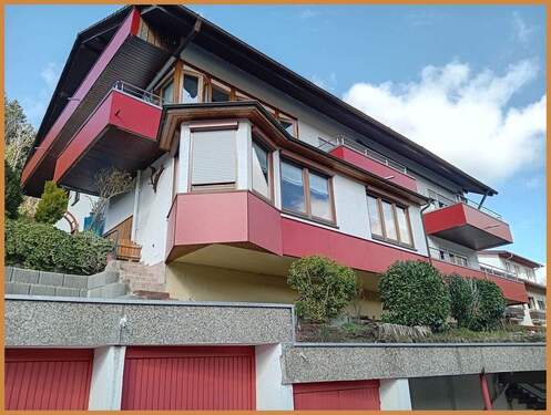 Ansicht - Wohnen mit Weitblick: Stilvolle 2-Zimmer-Wohnung in Hanglage von Bad-Peterstal Griesbach !