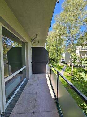 Balkon - Etagenwohnung mit 58,80 m&sup2; in Berlin zum Kaufen