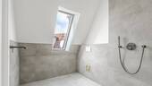 Modernes Duschbad - 