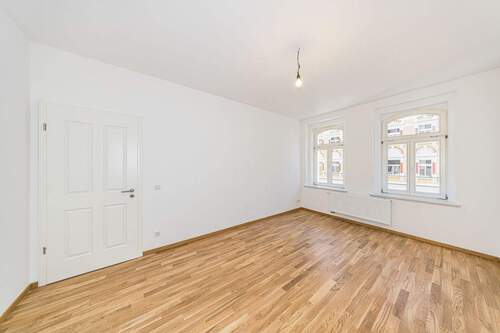 Wohnbereich - Frisch renoviert & kompakt - modernes 1-Zimmer-Appartement