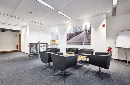 Gemeinschaftsfläche: Lounge-Bereich - Büro zur Miete in Hamburg