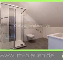 Zentrale 2-Zimmer-Dachgeschosswohnung in Auerbach - frisch renoviert & sofort beziehbar!