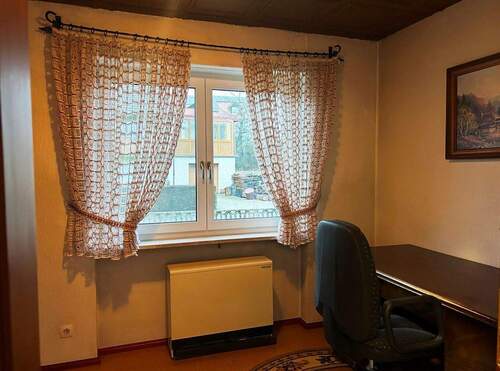 8 Zimmer im EG.jpg - 