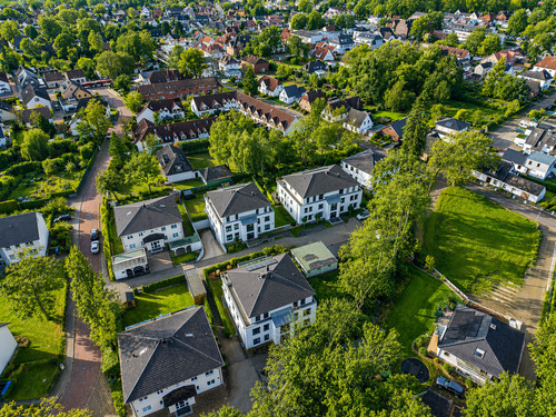 Blick auf die Nachbarschaft - 3 Zimmer Etagenwohnung in Achim