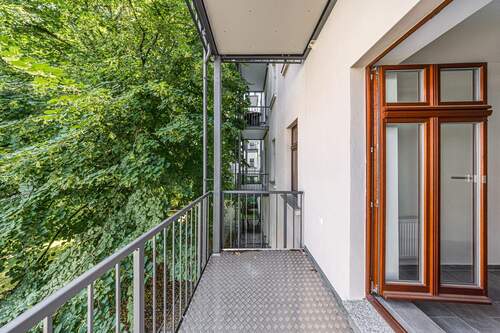Mit Balkon - Helle 2-Zimmer-Wohnung mit Charme - frisch renoviert und einzugsbereit