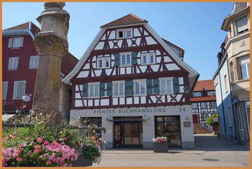 Ansicht - Attraktives, modernes Ladenlokal mitten im Herzen von Zell a. H. zu verkaufen - vielseitig nutzbar!