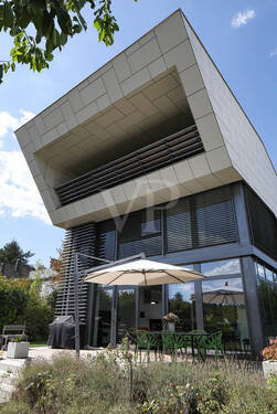 Südansicht mit Loggia - Mehrfamilienhaus, Wohnhaus mit 320,00 m² in Gaggenau zum Kaufen