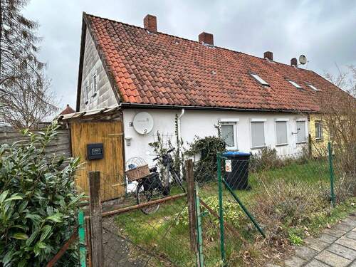 IMG_3046 - Doppelhaushälfte - 84.000,00&nbsp;EUR Kaufpreis, ca.&nbsp; 119,00&nbsp;m&sup2;&nbsp;Wohnfl&auml;che