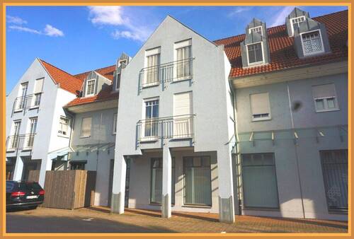 Ansicht - Eingangsbereich - Barrierefreie, vielseitige Gewerbefläche in zentraler Lage von Zell - sofort bezugsfrei !