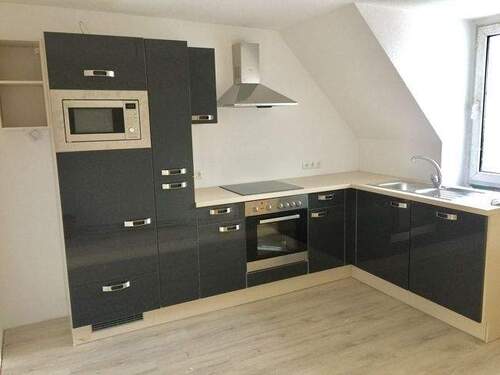 Einbauküche - Etagenwohnung mit 90,00 m&sup2; in Greifswald zur Miete