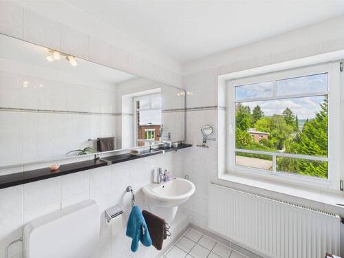 Badezimmer 2 OG. - 