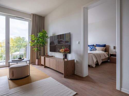 Wohnzimmer - 2 Zimmer Etagenwohnung zur Miete in Berlin