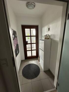 OS2 - Eingangsbereich.jpeg - 3 Zimmer Etagenwohnung zur Miete in Riegelsberg