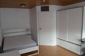 Zimmer 1 - 