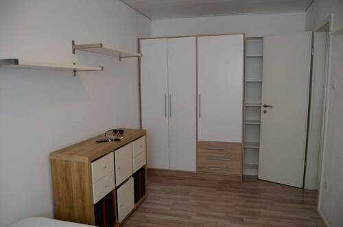 Zimmer 3 - 