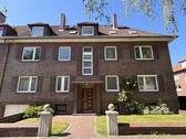 Vorderansicht - Gepflegtes Mehrfamilienhaus! - 519.500,00 EUR Kaufpreis, ca.  363,00 m² Wohnfläche